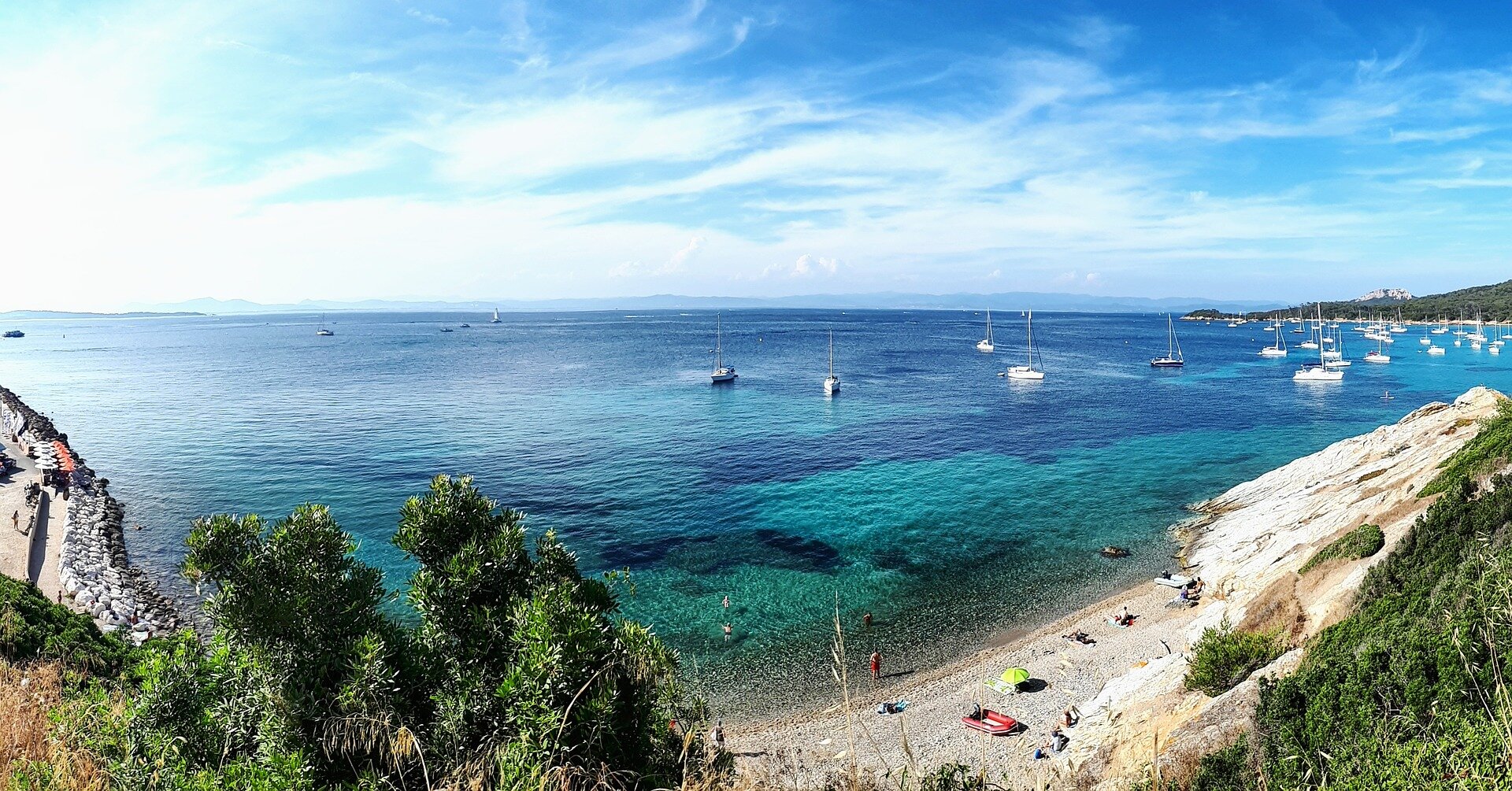 Excursion to porquerolles for company seminars in the south of France on the Côte d'Azur