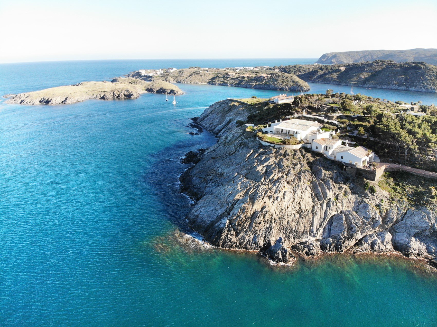 Luxury villa in Cadaqués overlooking the Mediterranean Sea 