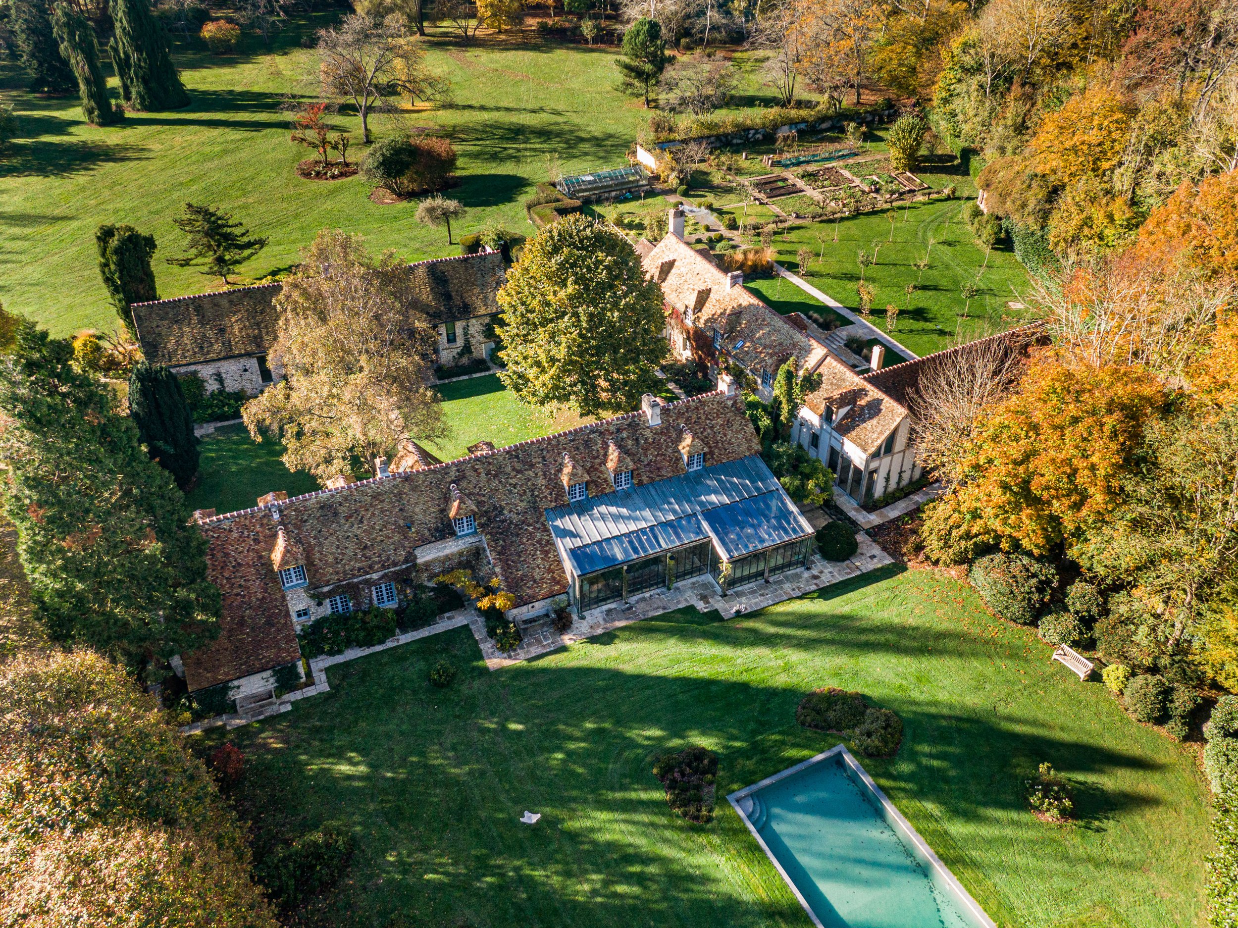 charming luxury estate a stone's throw from paris giverny