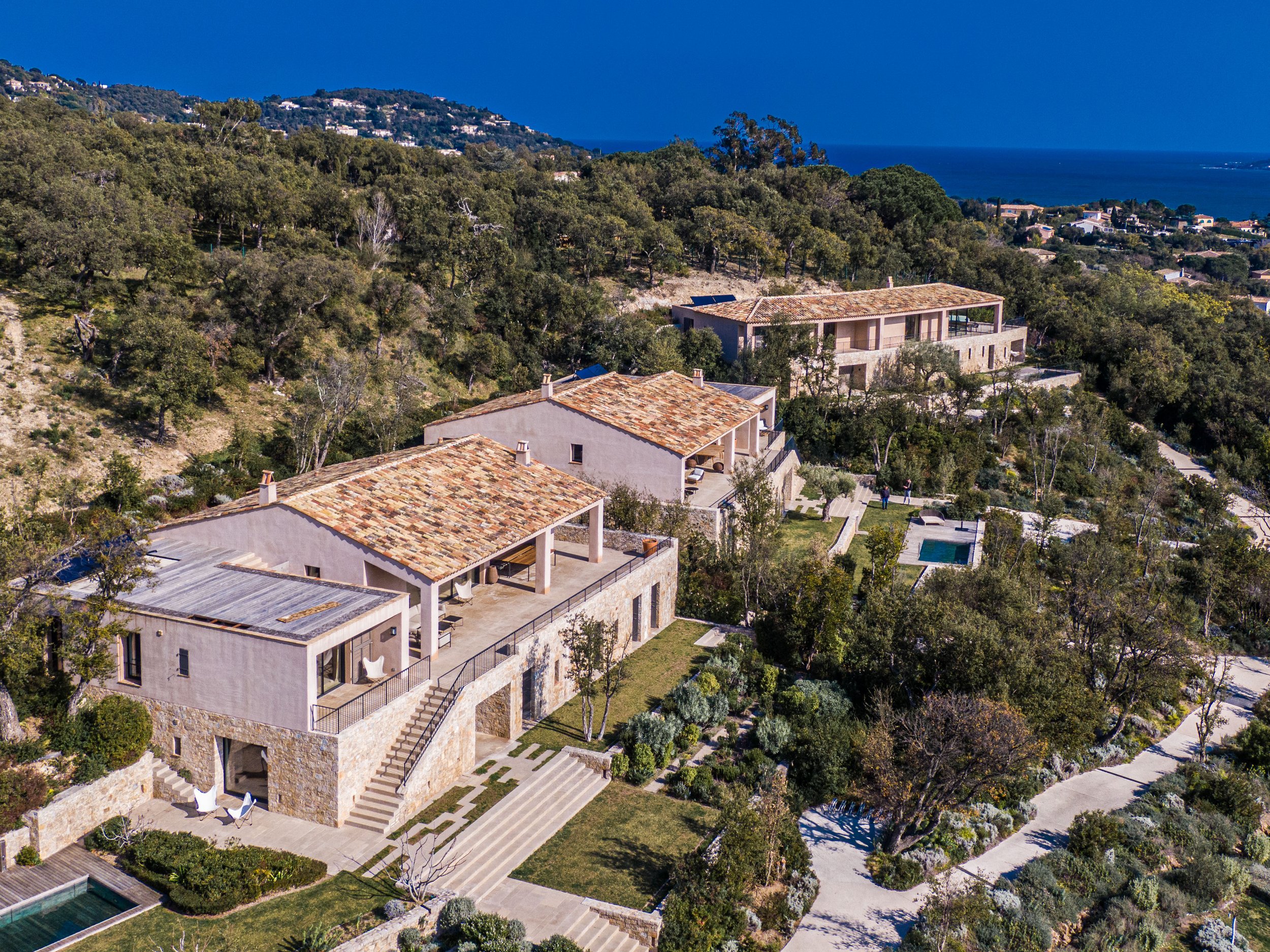 luxury home in beauvallon côte d'azur