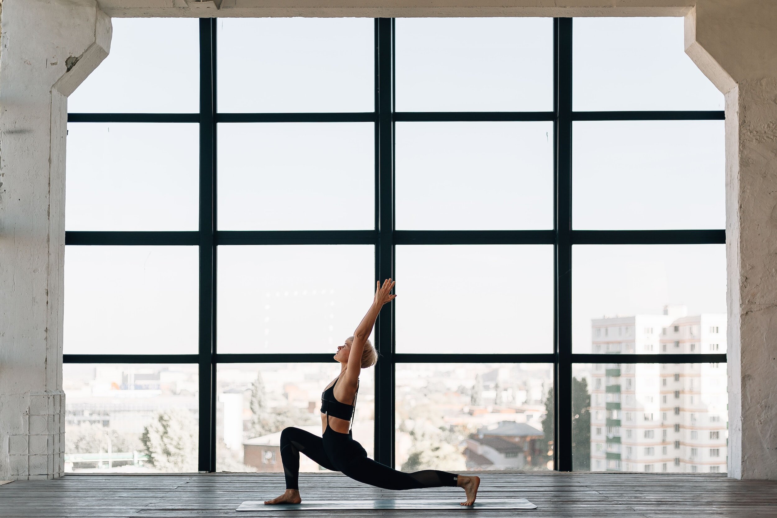 Yoga and wellness in a luxury apartment in Paris