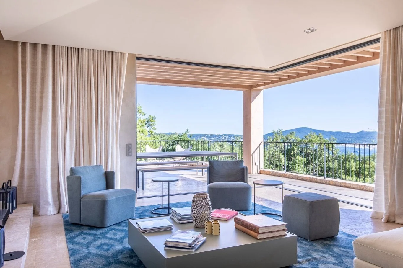 France | Beauvallon

A private estate in the Gulf of Saint-Tropez 🌊

Set on 7 hectares in the Gulf of Saint-Tropez, this 25-bedroom estate is divided into four independent houses, each with indoor and outdoor living spaces and its own private pool. 