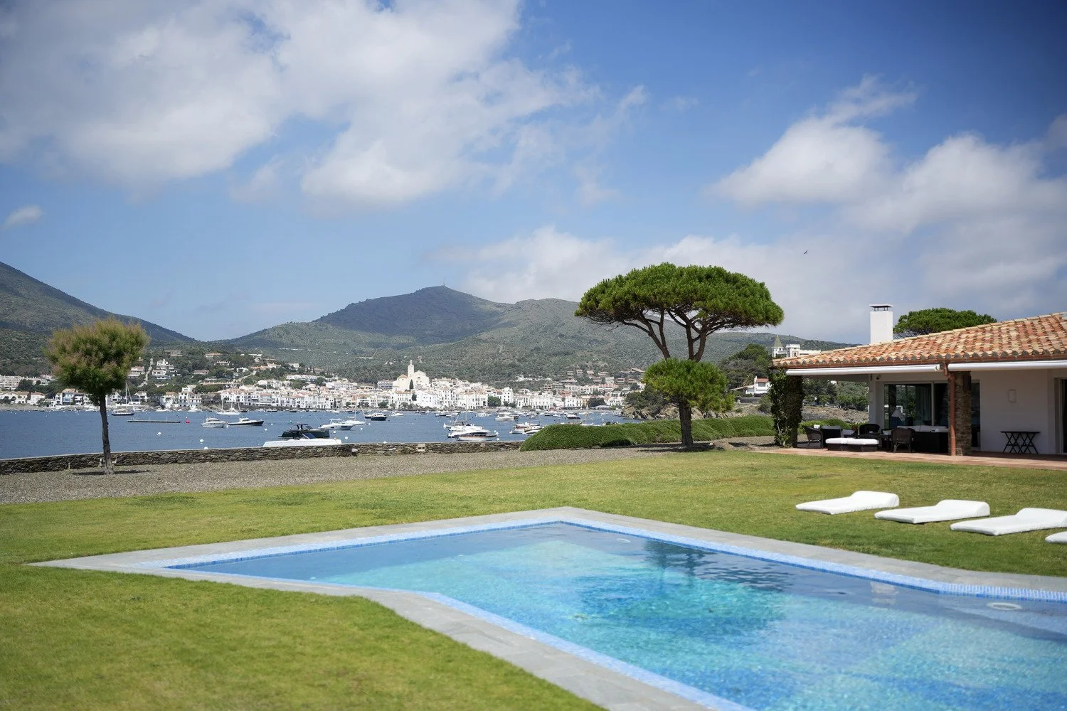 Location villa luxe Cadaques Oliveres piscine