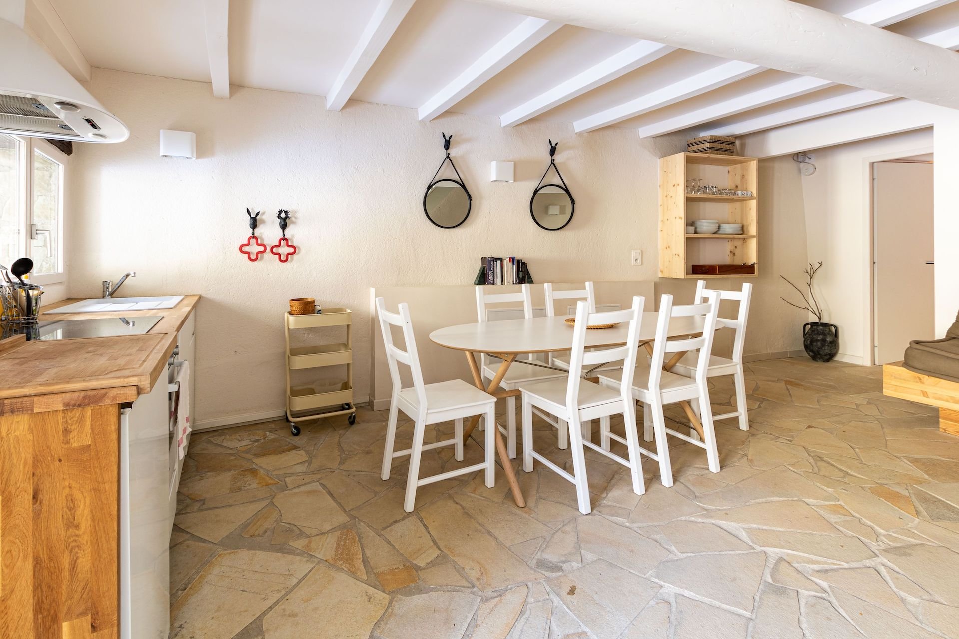 Prestigious, eco-friendly seminar house in Drôme Provençale in the South of France