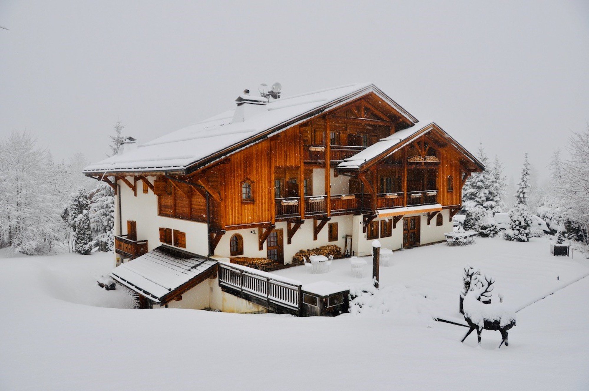 Luxury chalet in Megève ski in ski out and view of Mont Blanc 