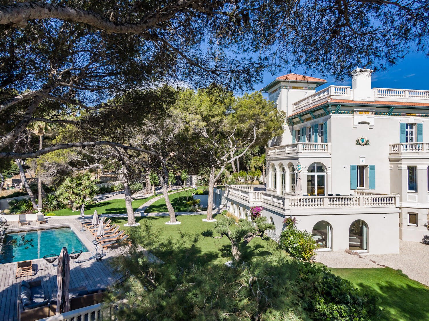 Exceptional Mediterranean villa for a seminar at Côte d'Azur near Marseille