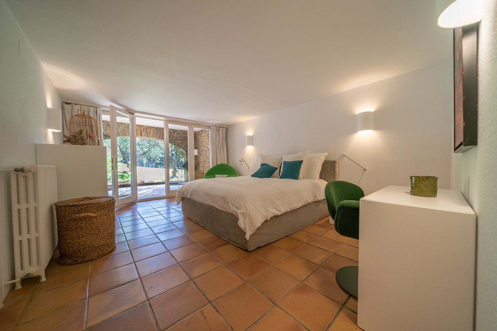 Exceptional villa in Cadaqués with a luxury bedroom 