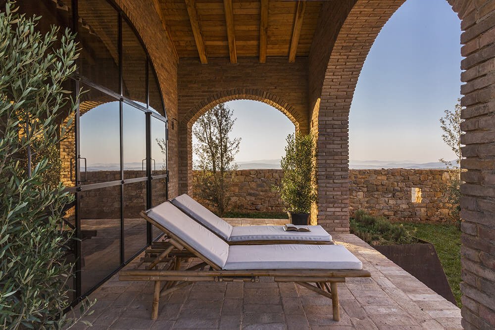 Exceptional estate in Grosseto, Italy, Tuscany, with panoramic views over the vineyards