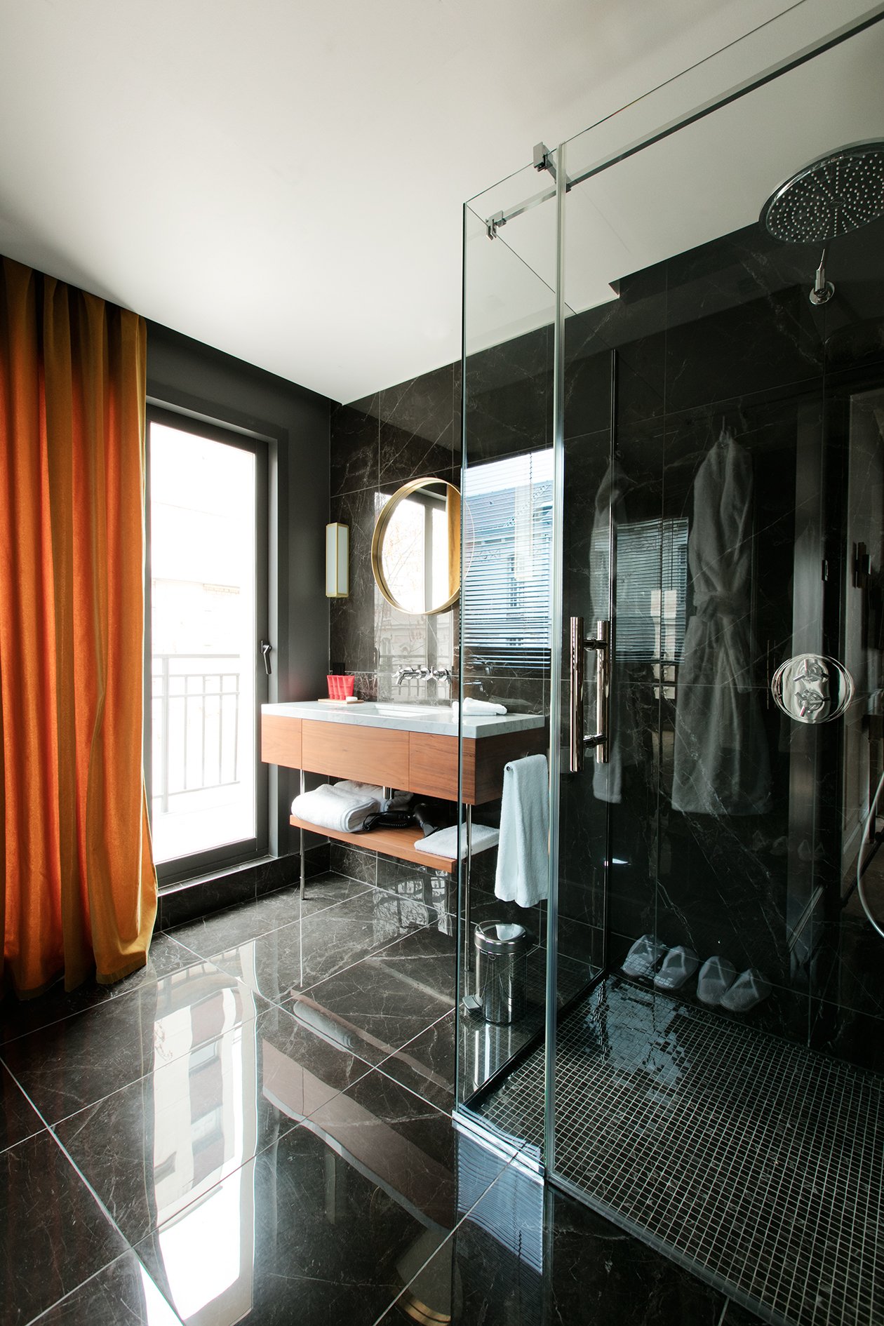 Italian shower Maison Paris Mandel 