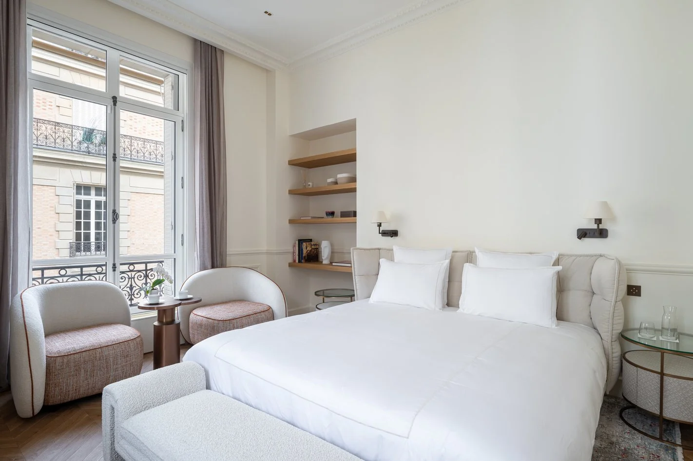 Appartement de luxe Paris Montaigne chambre