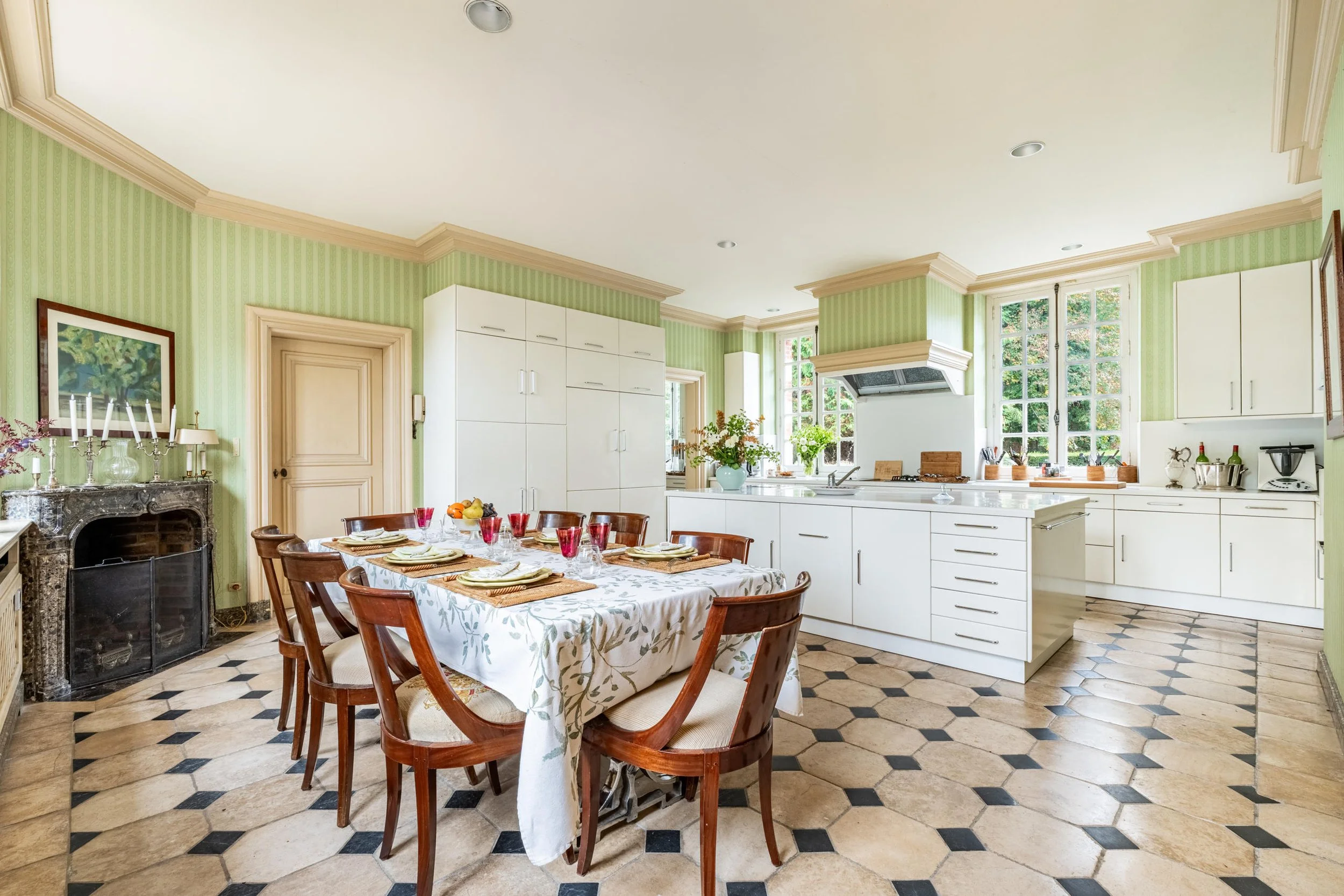 domaine lyons la forêt cuisine