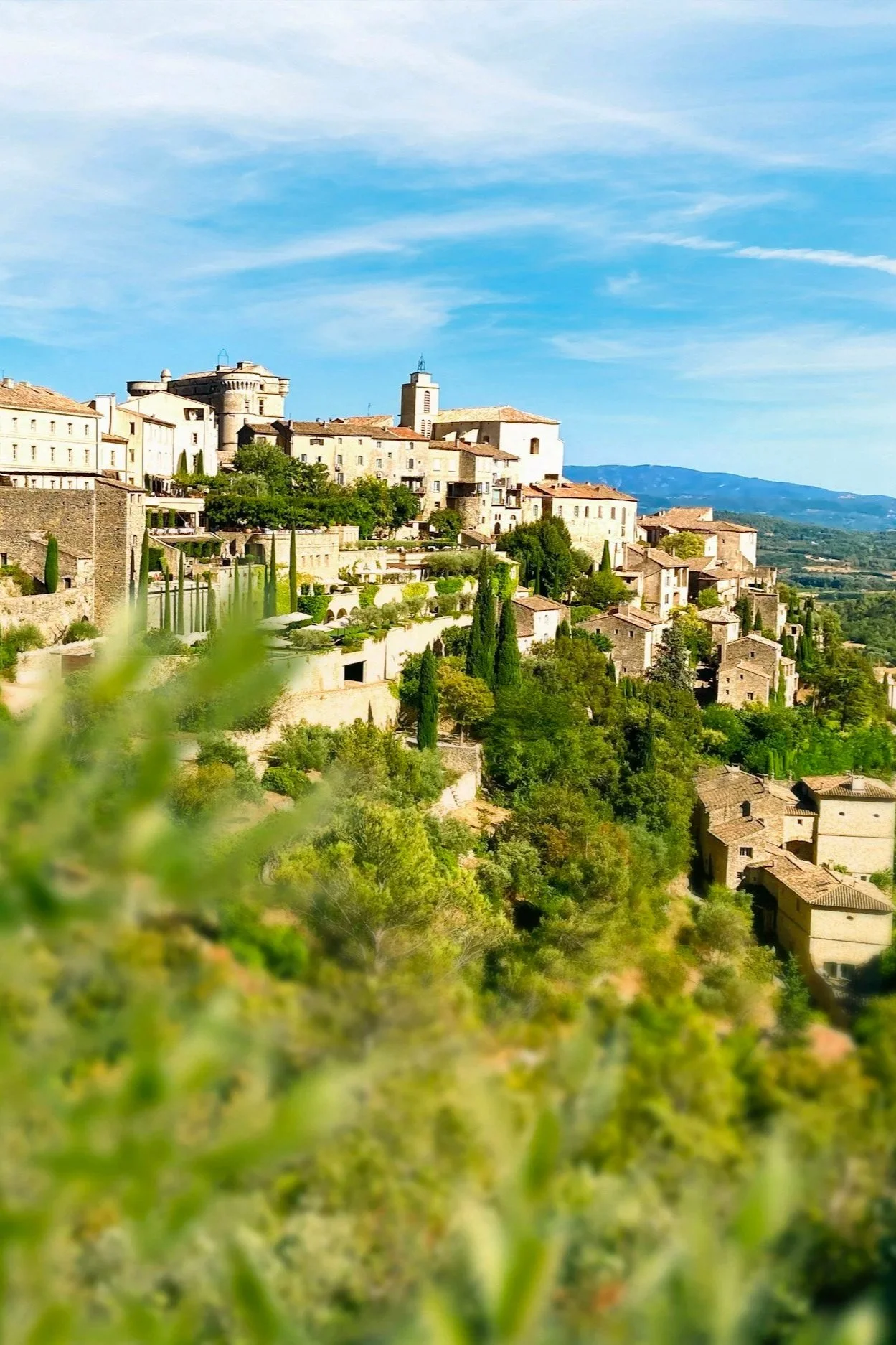 mas en provence location village