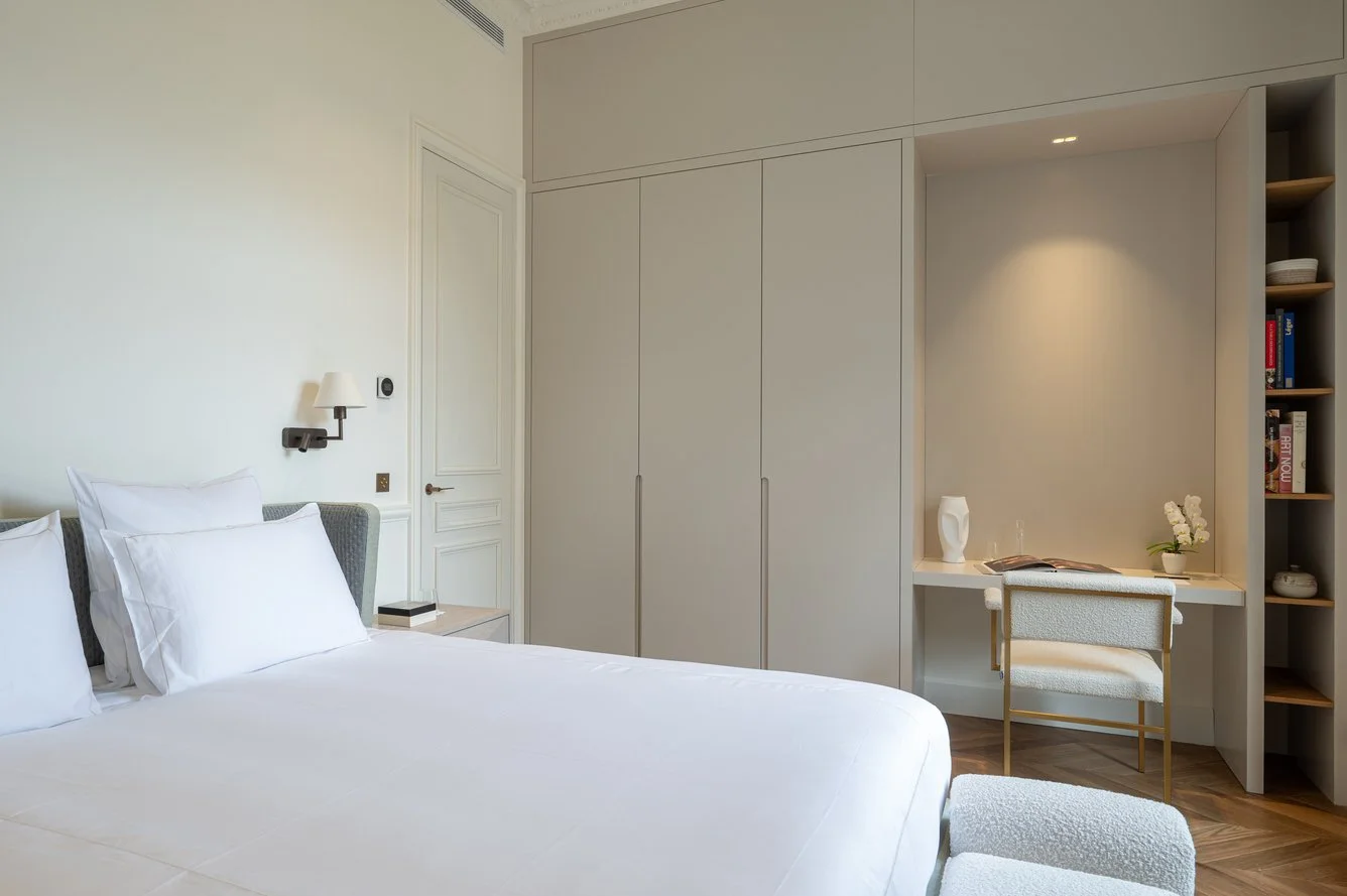 Appartement de luxe Paris Montaigne chambre