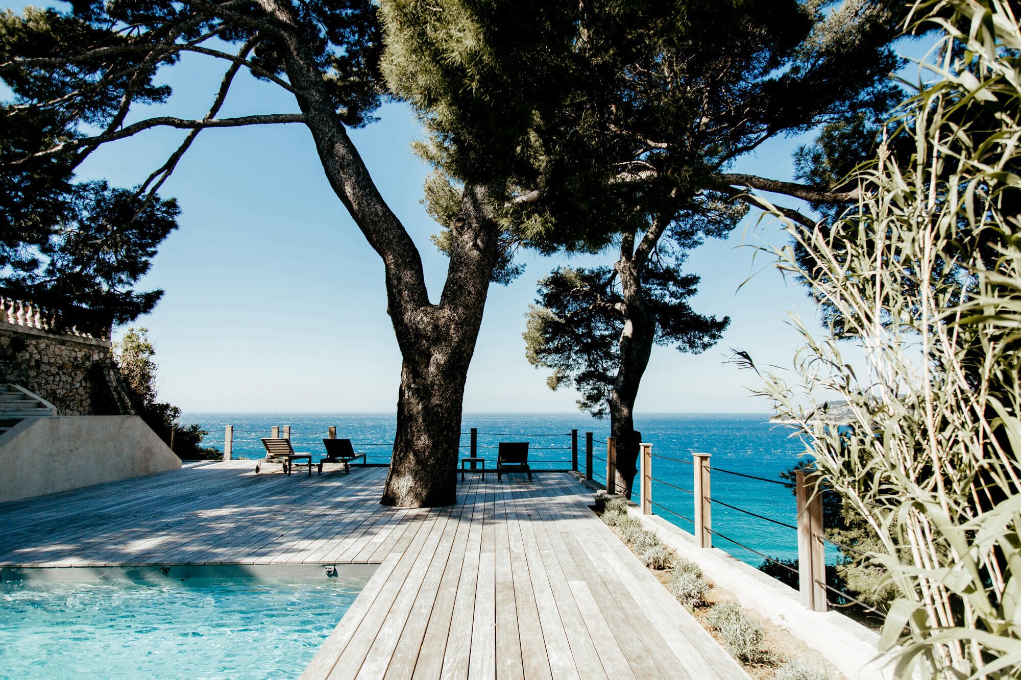 Exceptional house by the sea for a seminar on the Côte d'Azur 