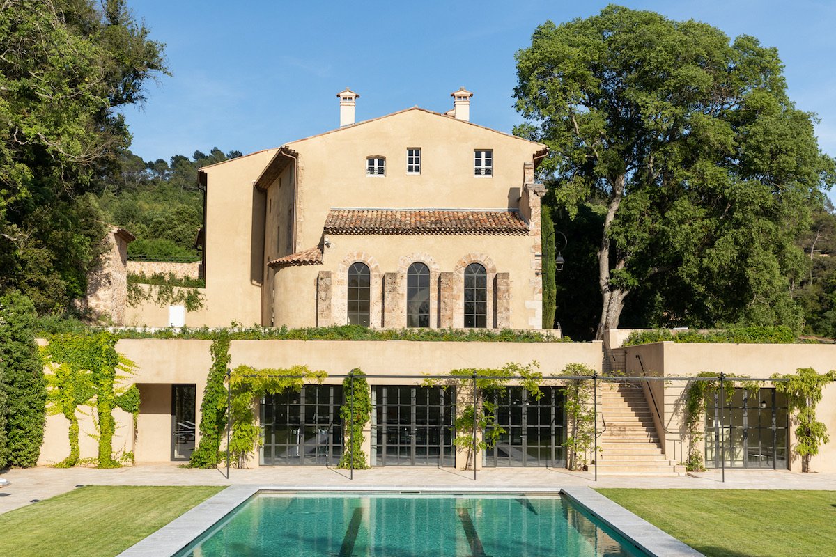 Luxury estate in Brignoles for a wedding in the heart of Provence  