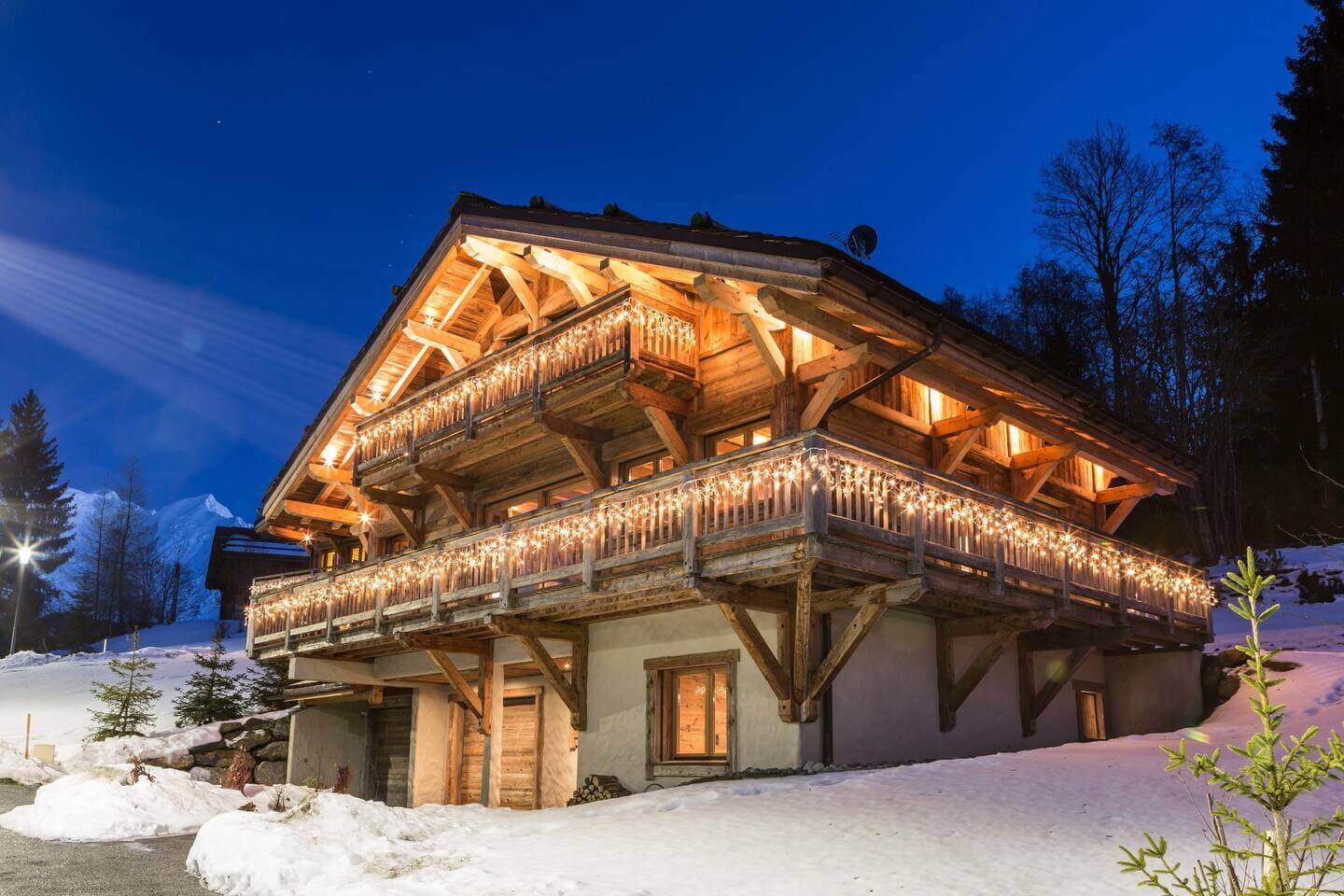 Prestigious chalet in Saint-Gervais for your seminar near Megève with views of the Alps