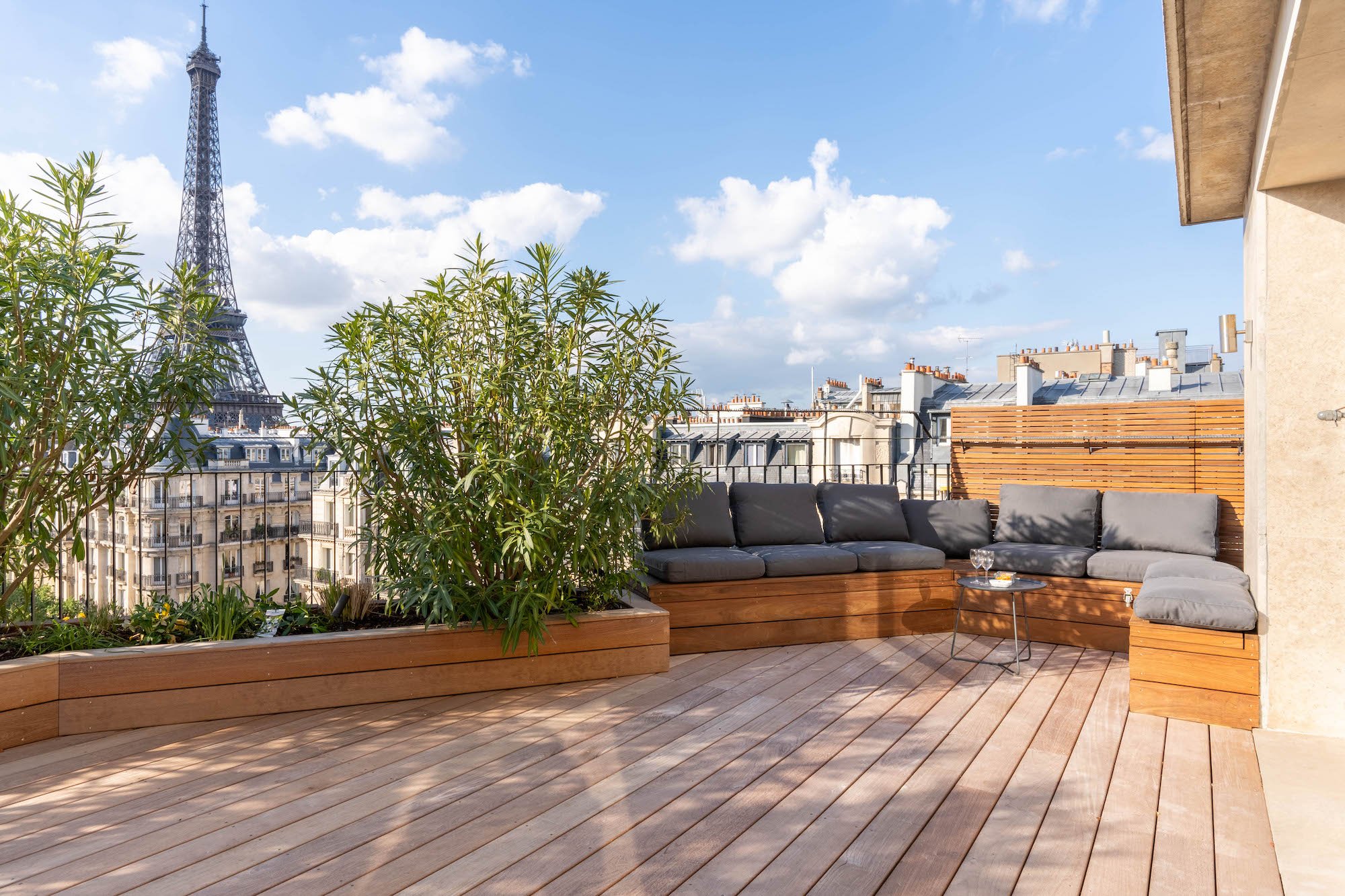 Luxury apartment in the heart of Paris and the 7th arrondissement 