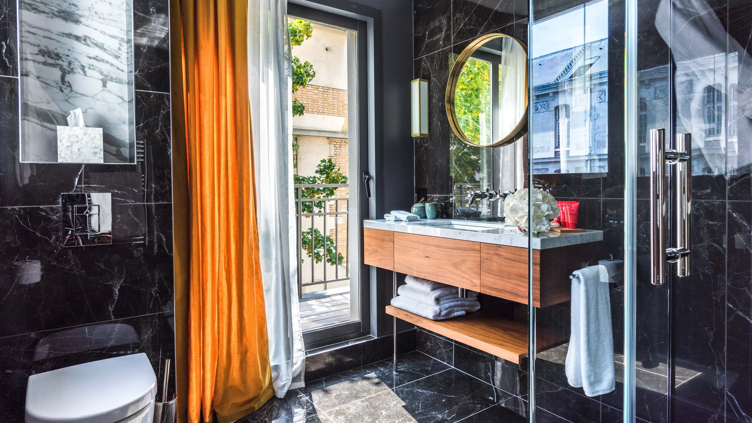 Appartement de luxe à Paris salle de bain