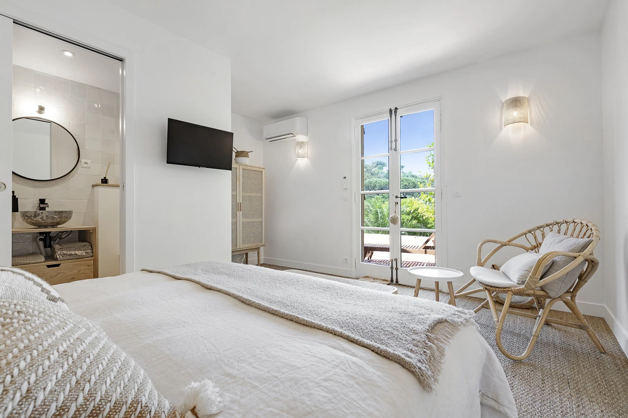 ville de luxe saint-tropez graniers chambre