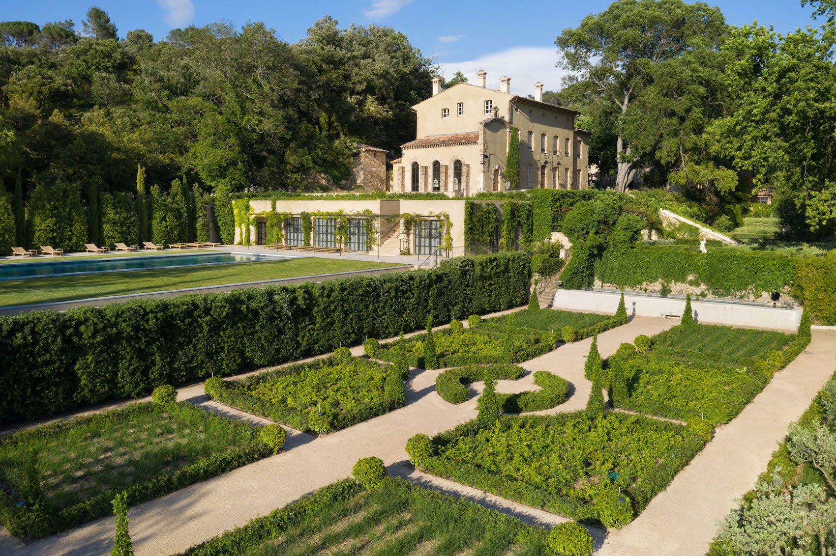 Exceptional estate in Provence in the heart of the Luberon vineyards