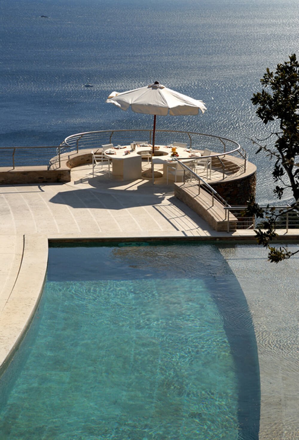Luxury house by the sea for a seminar on the Côte d'Azur 
