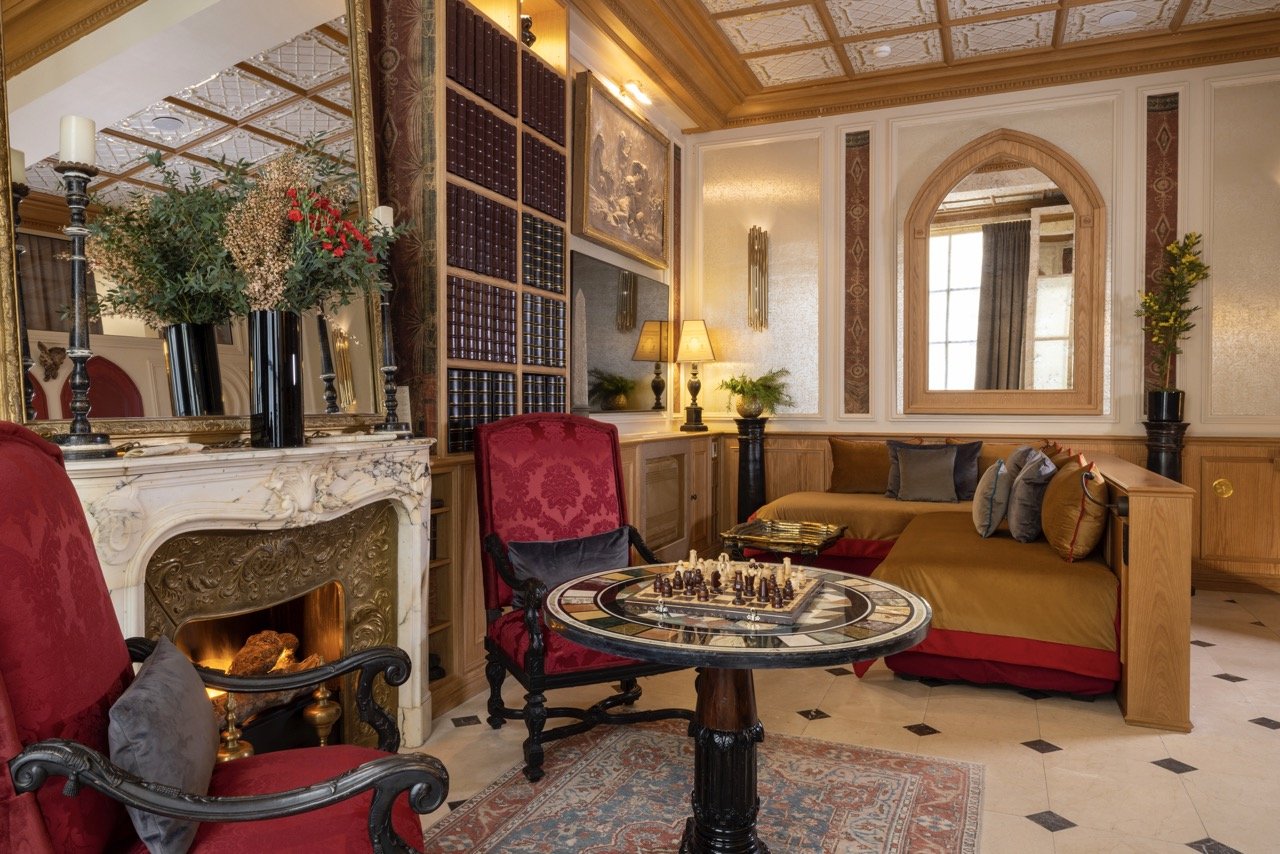 Luxury home in Paris in the heart of Saint Germain des Prés