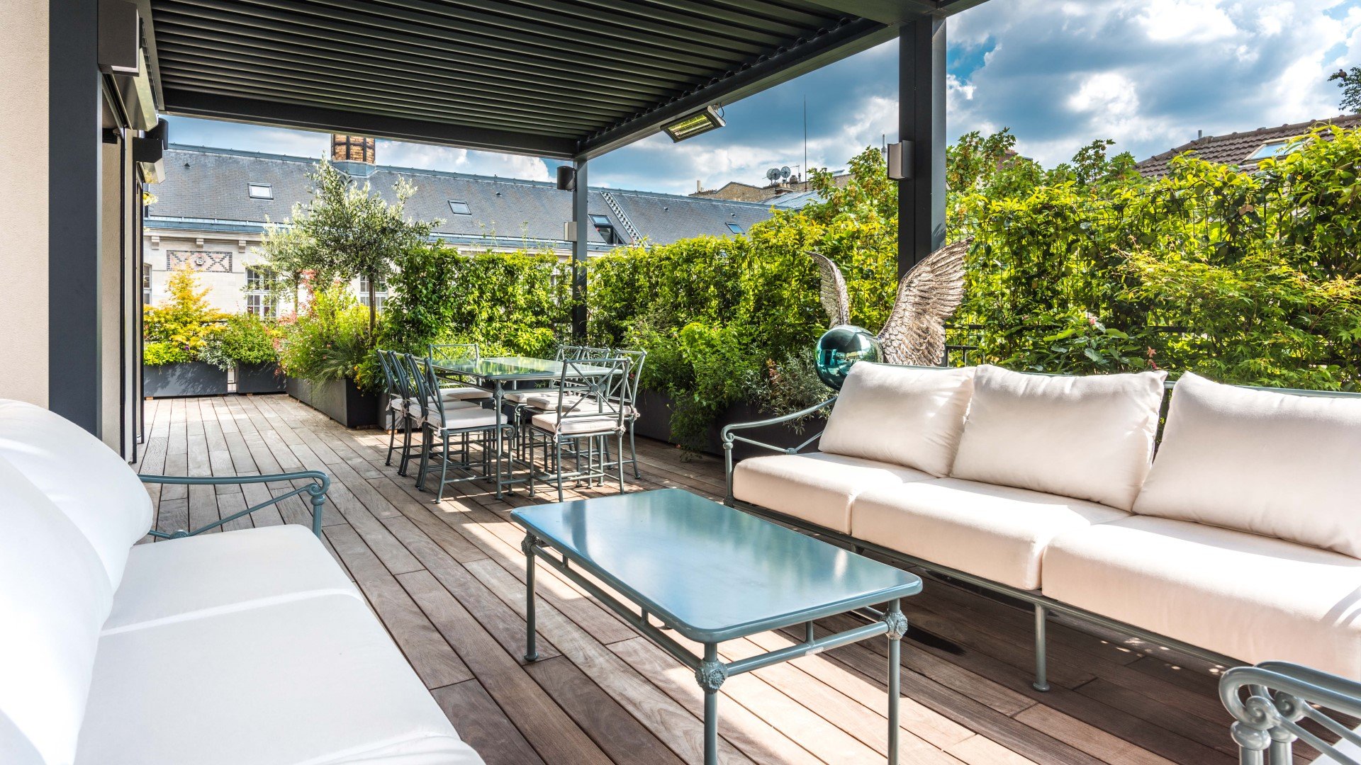 Luxury home Homanie Paris Mandel rooftop