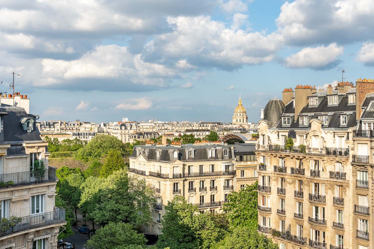 Exceptional apartment and rooftop on the Left Bank in the heart of Paris  
