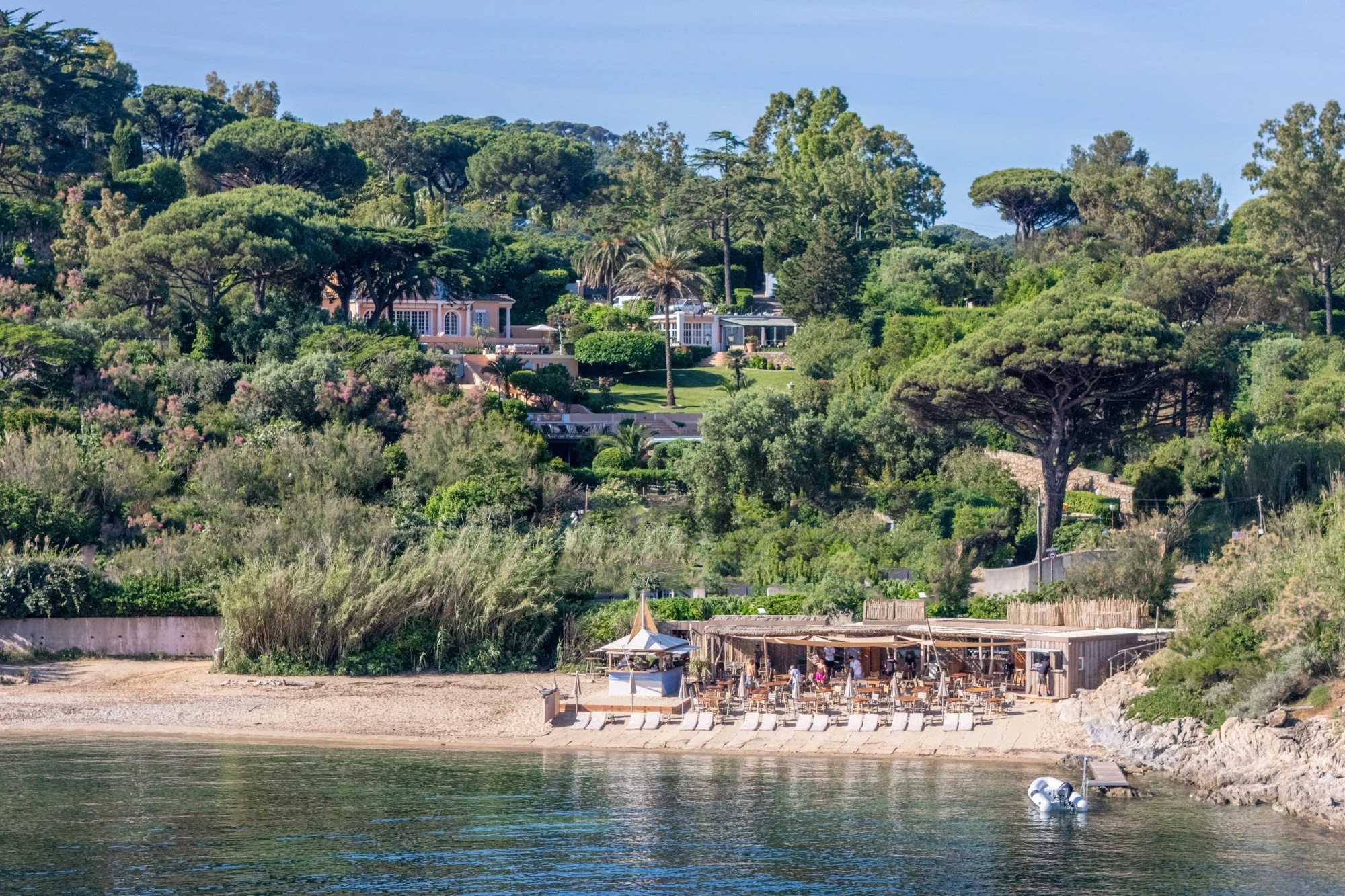 ville de luxe saint-tropez graniers plage