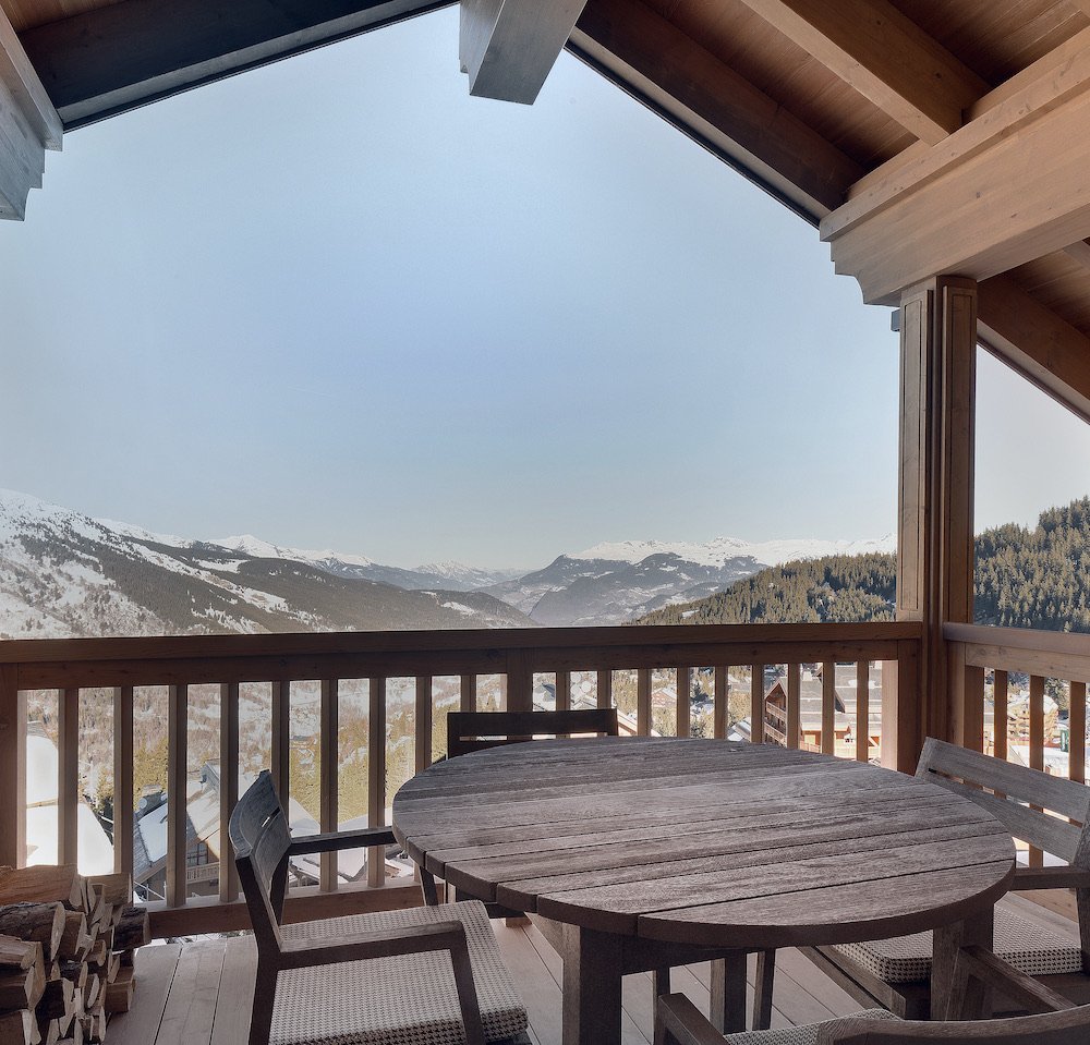 Luxury chalet in Méribel for your ski in / ski out seminar in the Alps