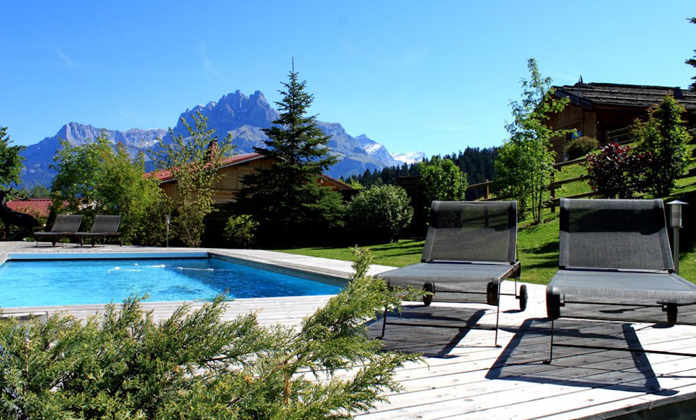 Luxury chalet in Combloux for your ski in / ski out seminar in the Alps