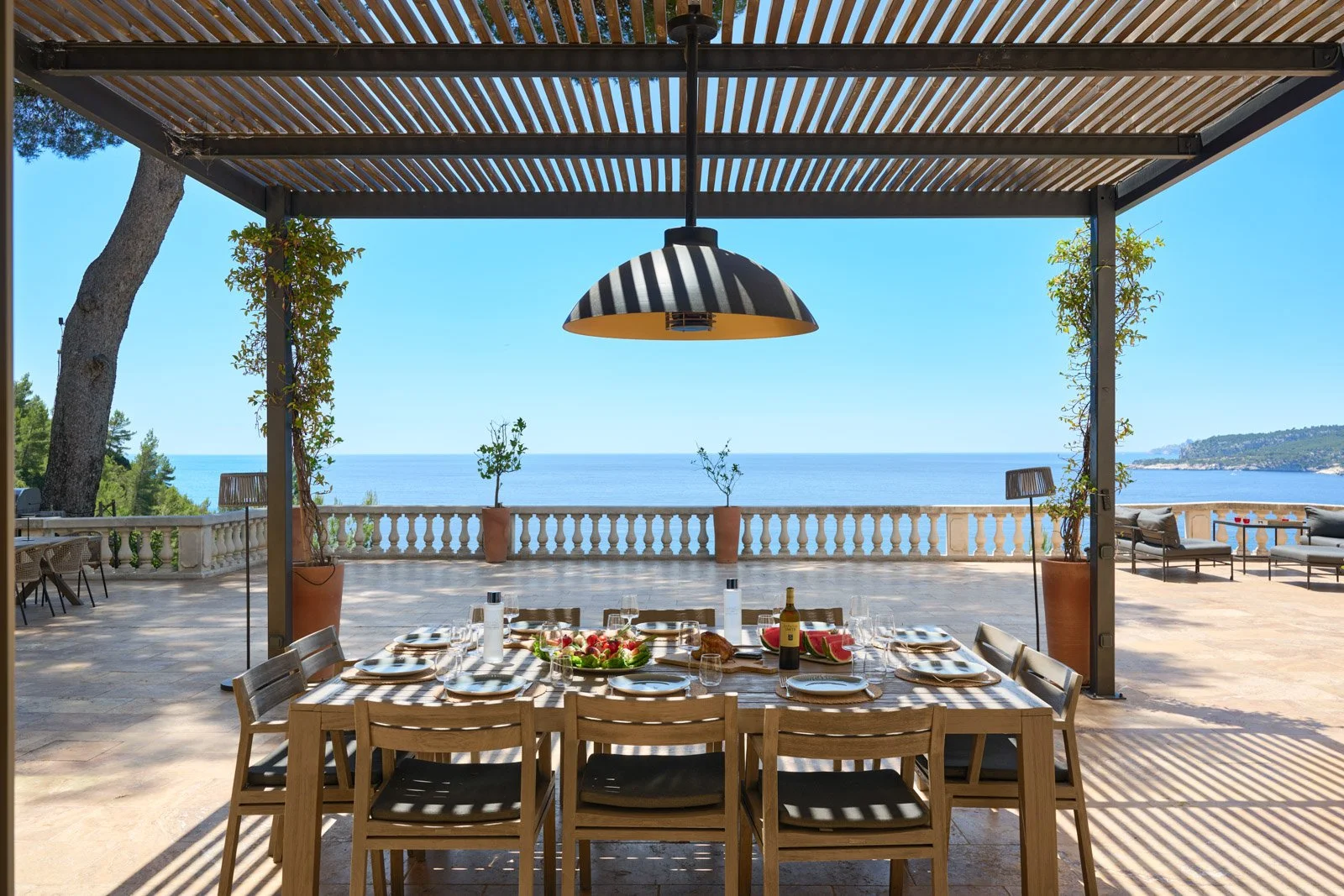 luxury villa in Cassis in South of France