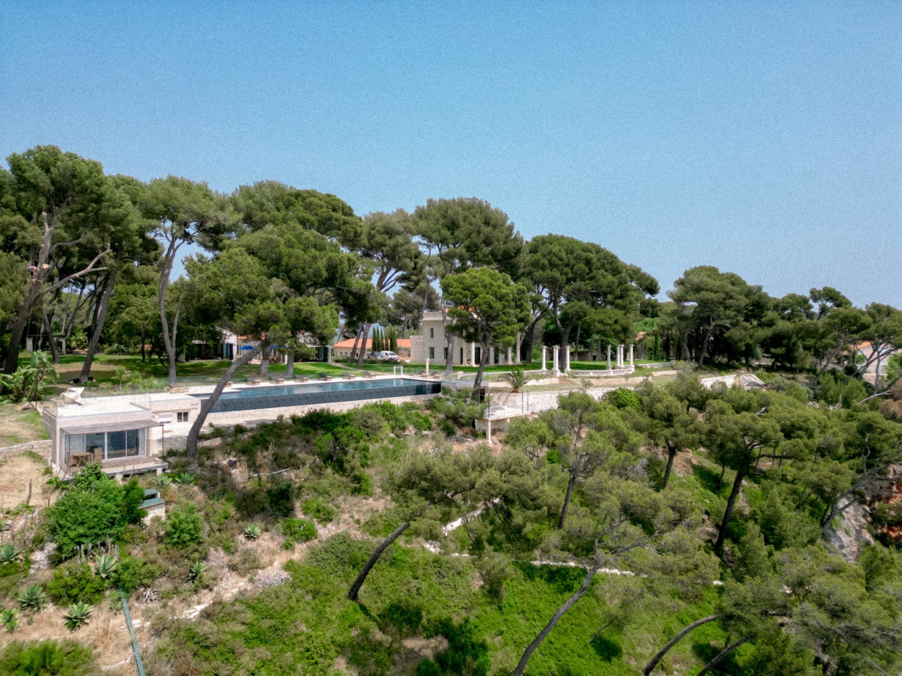 Location villa luxe cap azur piscine