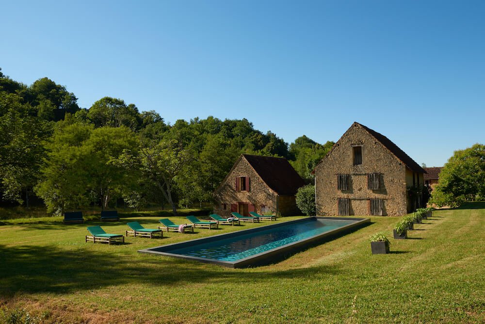 Exceptional chateau in Dordogne, South-West France, in the heart of a forest park