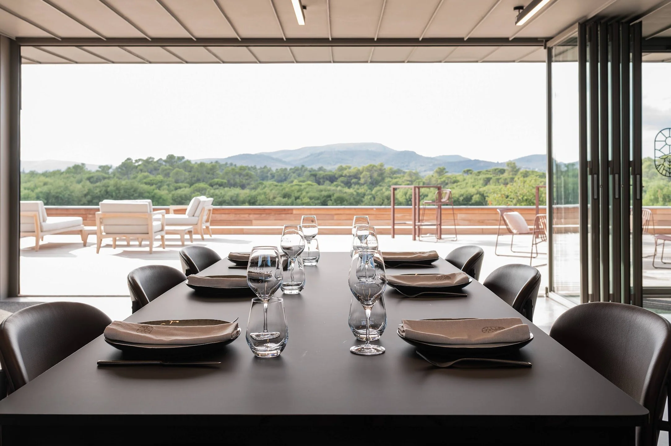 Domaine de luxe à Saint Maximin cuisine