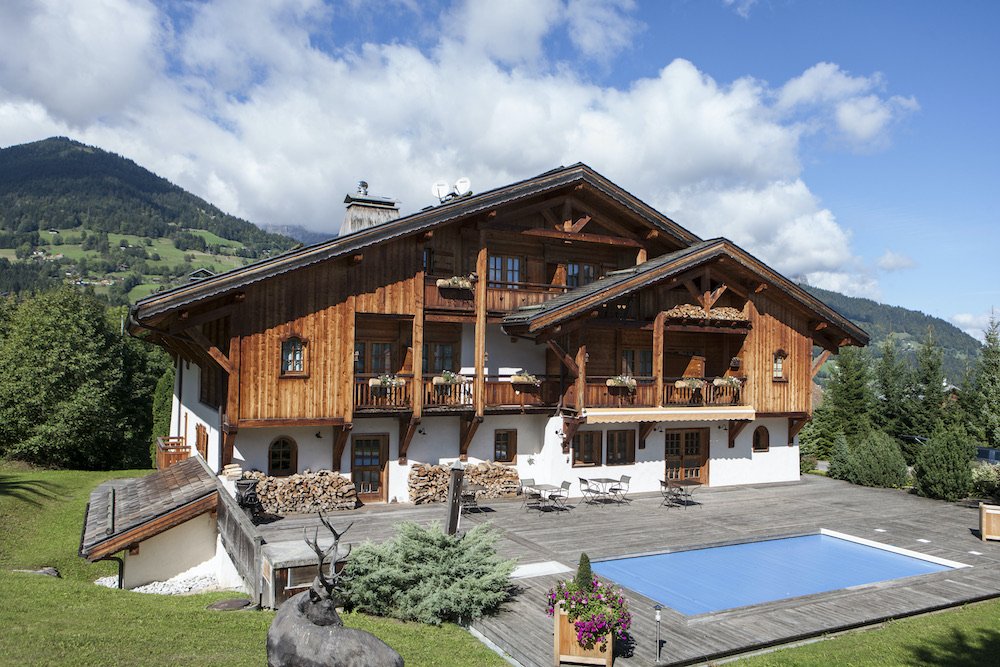 Luxury chalet in Combloux for your seminar in the Alps at the foot of the slopes
