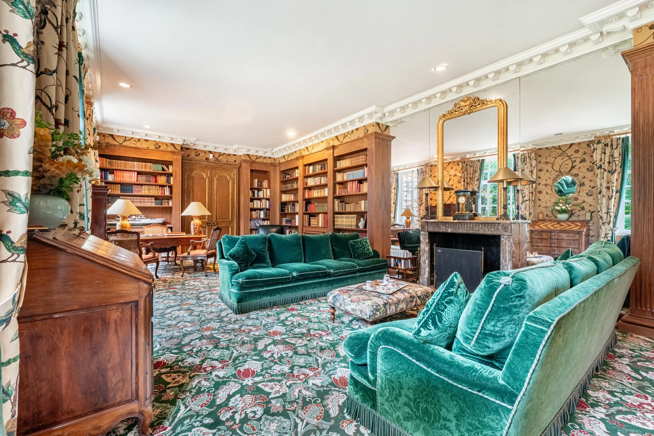 domaine lyons la forêt salon