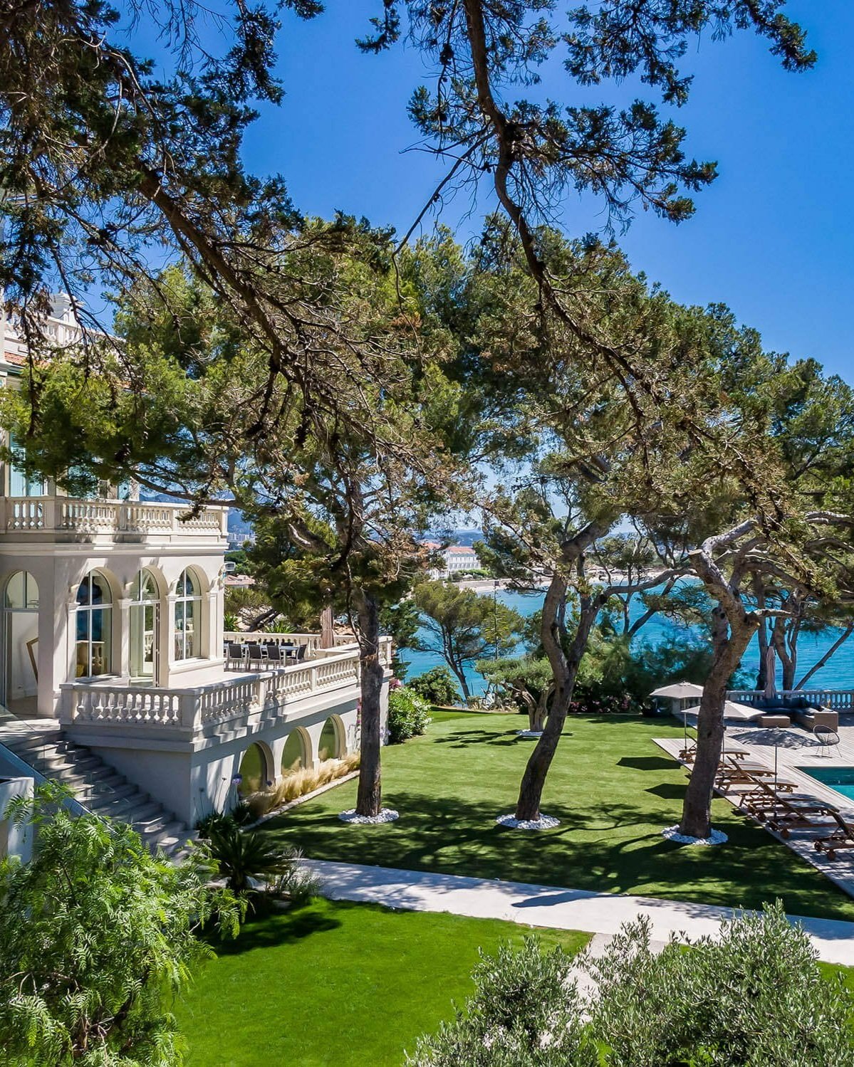 Luxury villa on the Côte d'Azur, sea view, for a company seminar on the Mediterranean coast