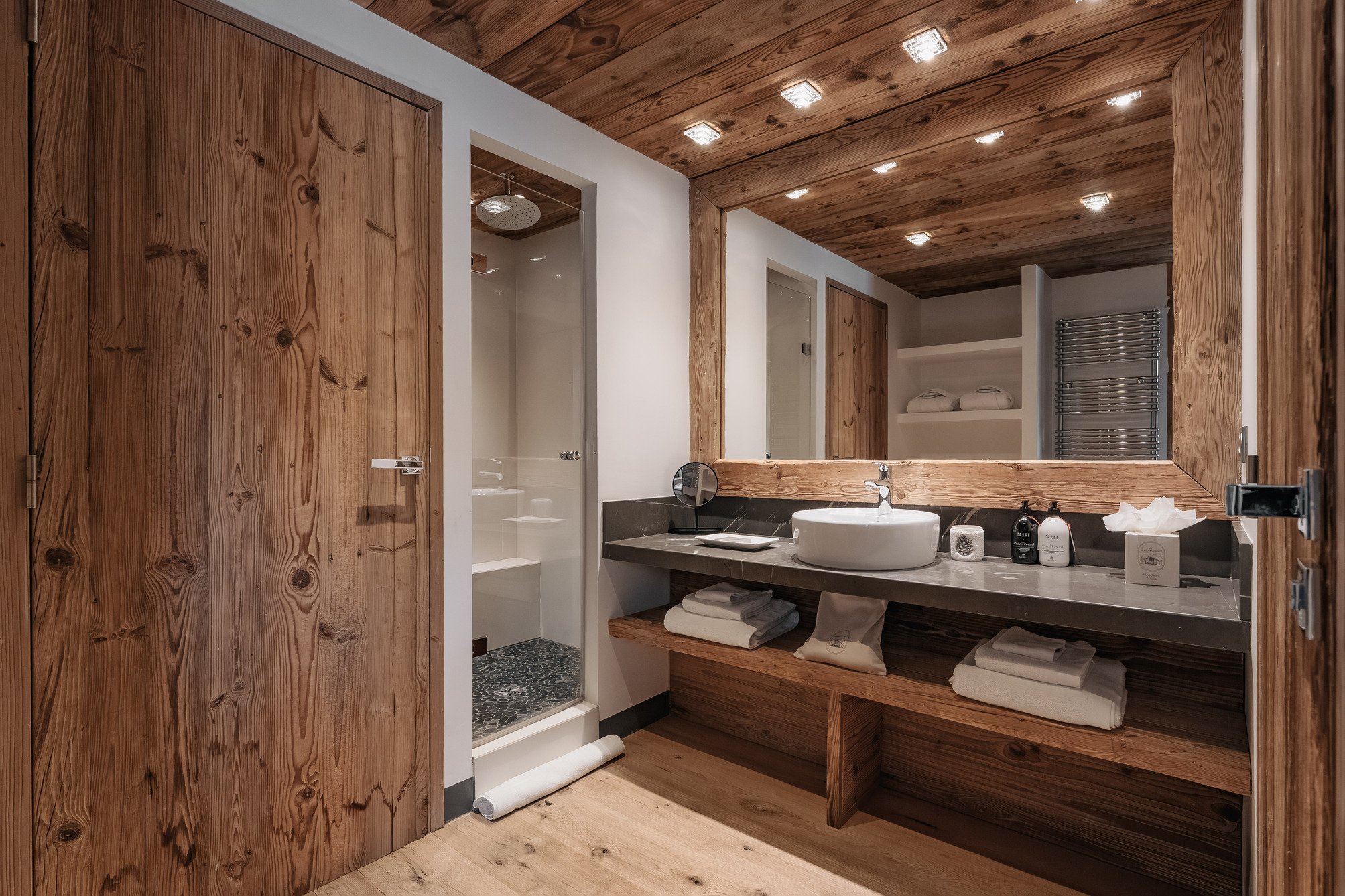 Chalet de luxe à Val d'Isère salle de bain