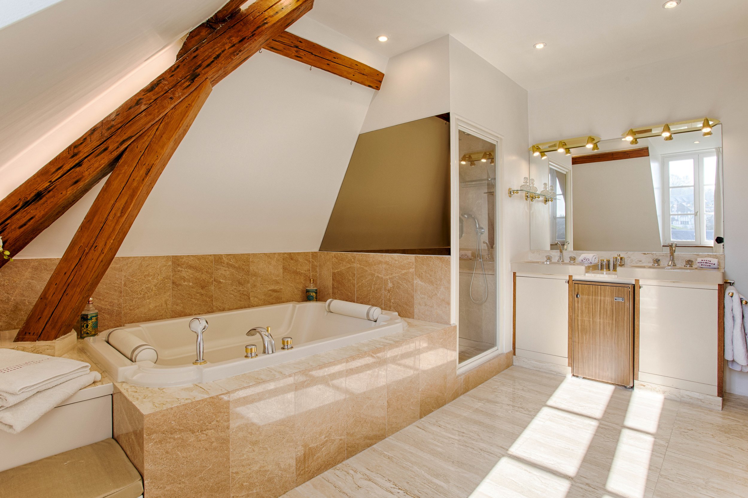 luxury villa rental in deauville