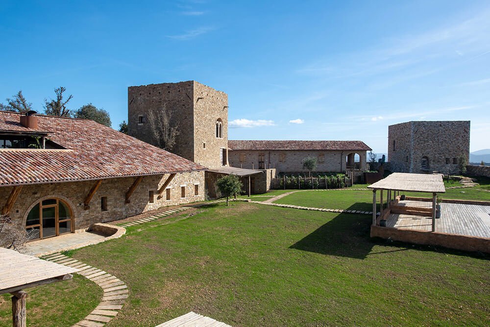 Prestigious estate in Grosseto, Italy, Tuscany, with panoramic views of the vineyards