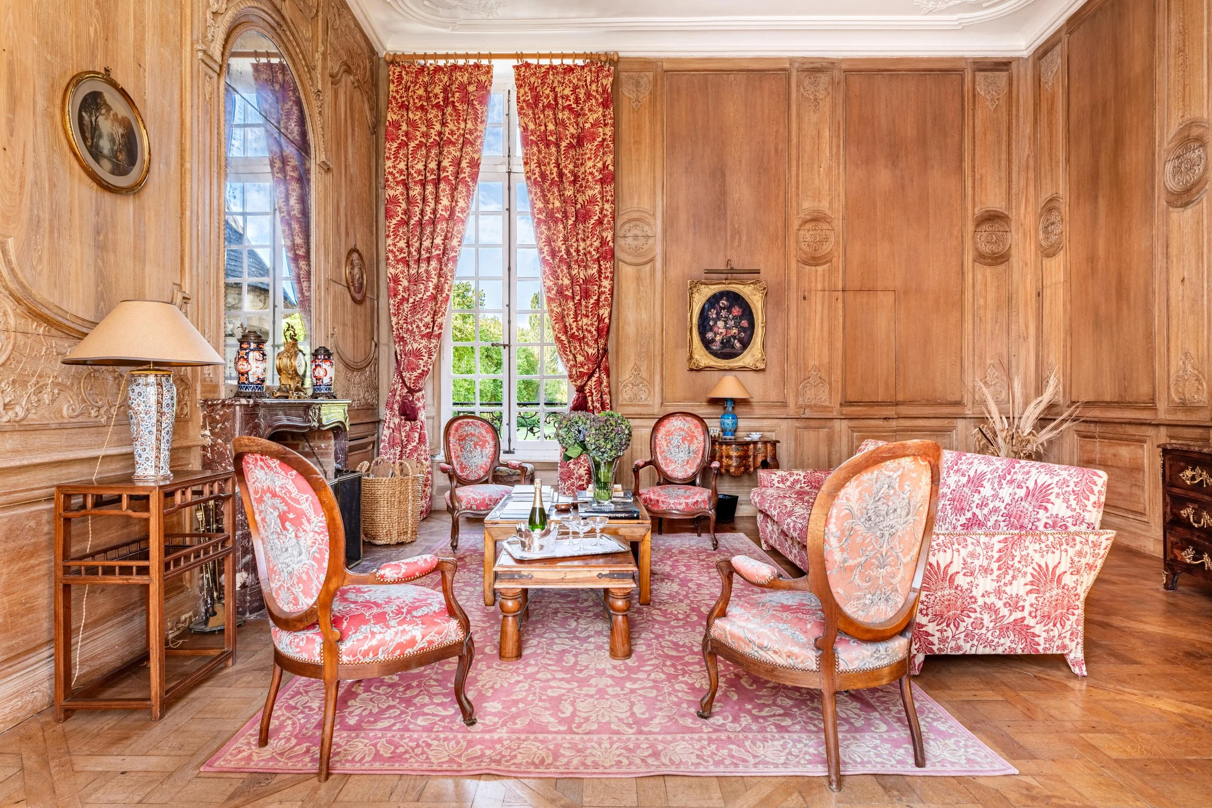 domaine lyons la forêt salon