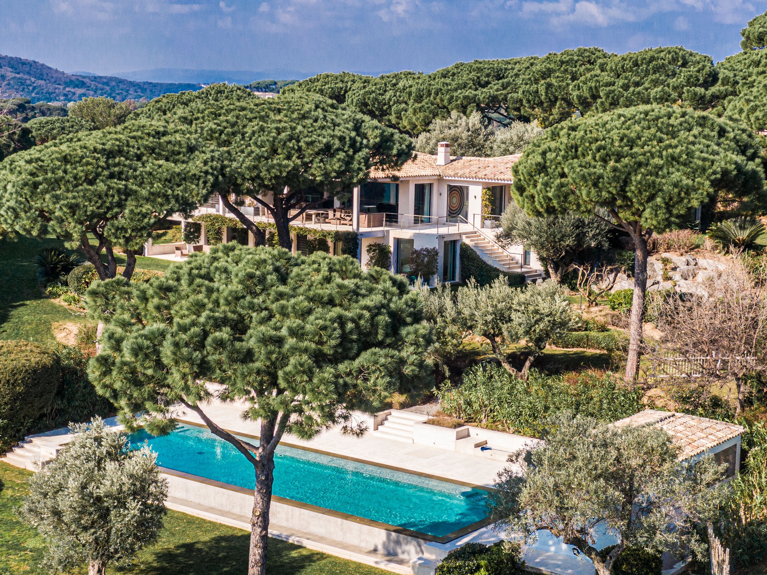 luxury villa to rent st tropez