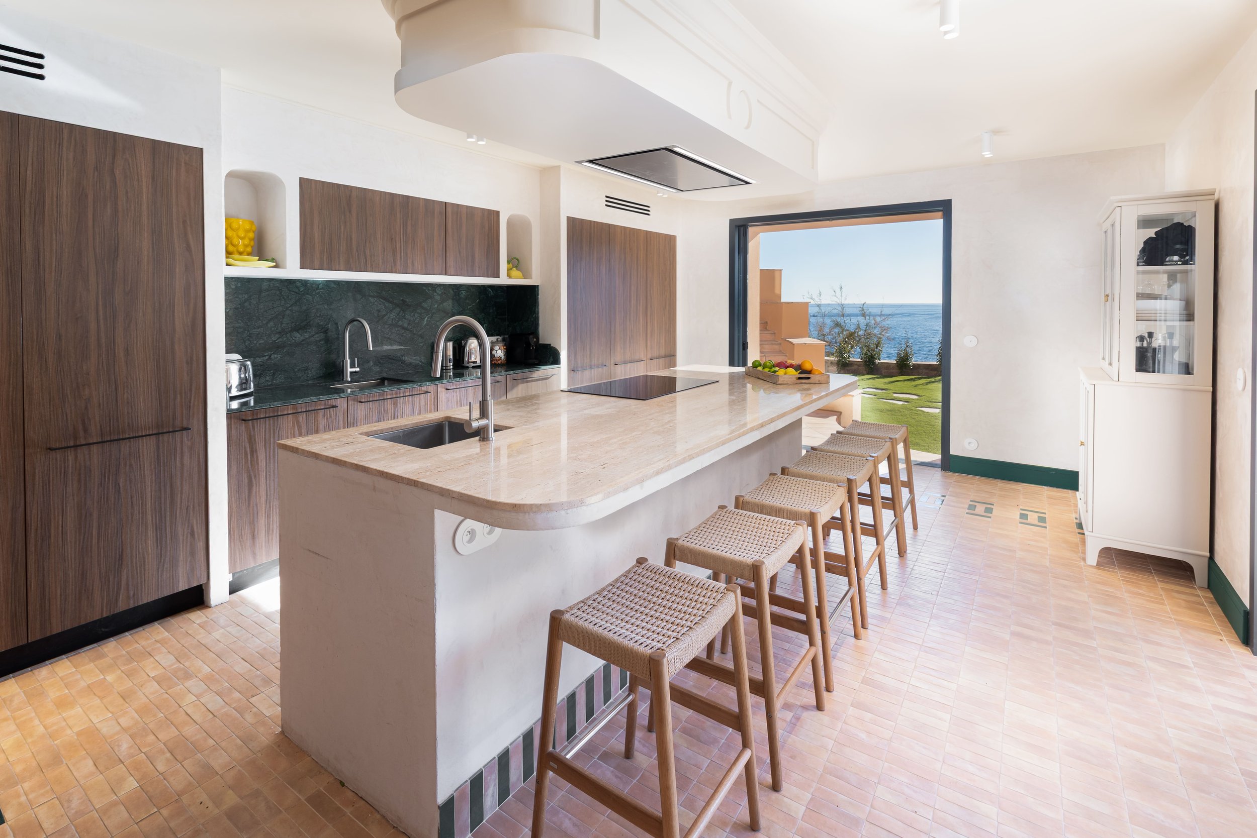 villa de luxe théoule sur mer cuisine
