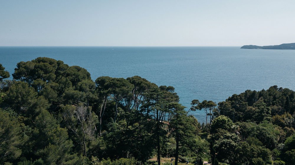 Exceptional waterfront estate on Côte d'Azur