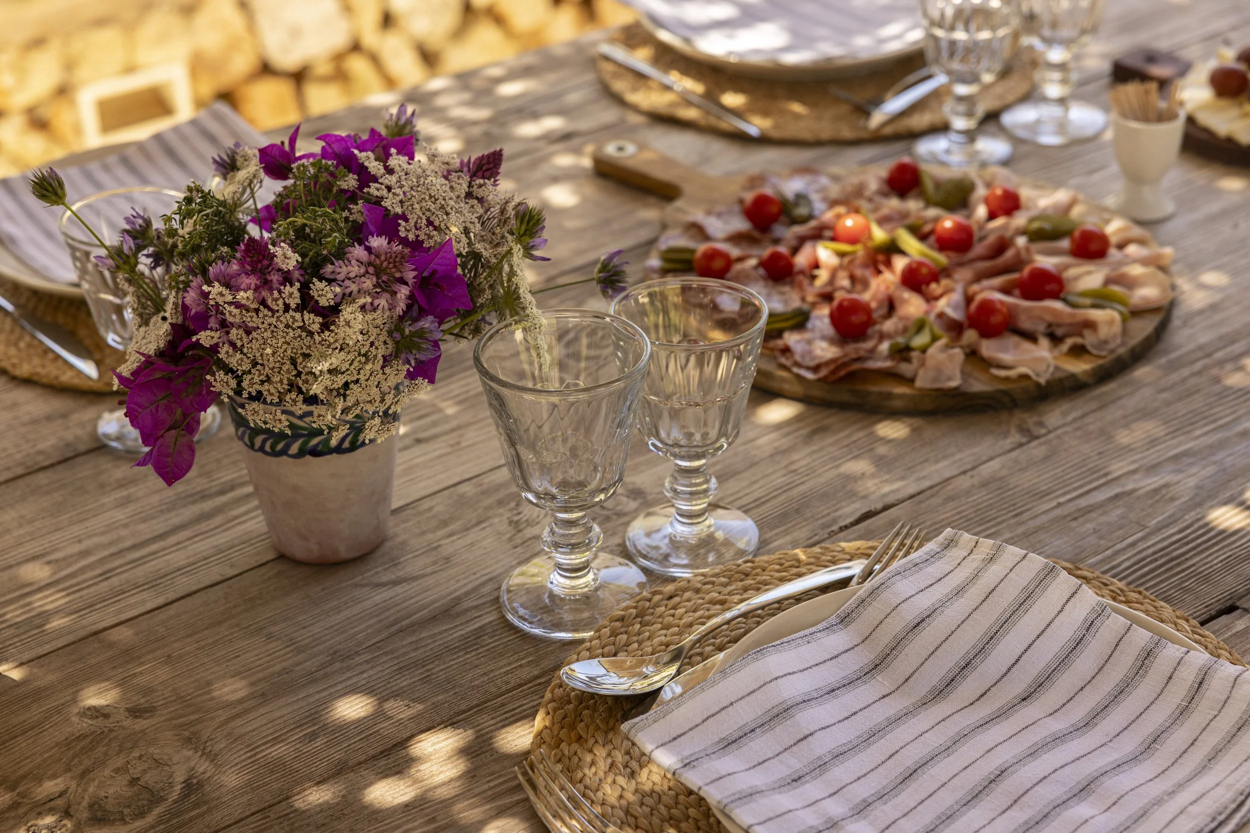 villa luxe minorque hacienda table