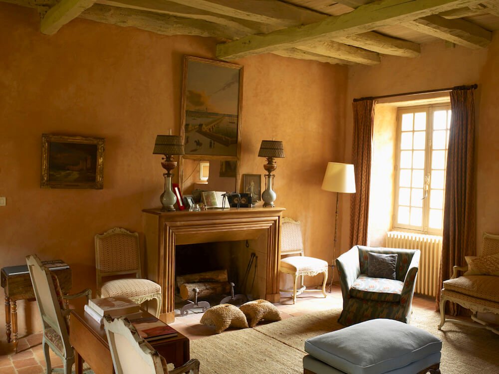 Exceptional chateau in Dordogne, South-West France, in the heart of a forest park