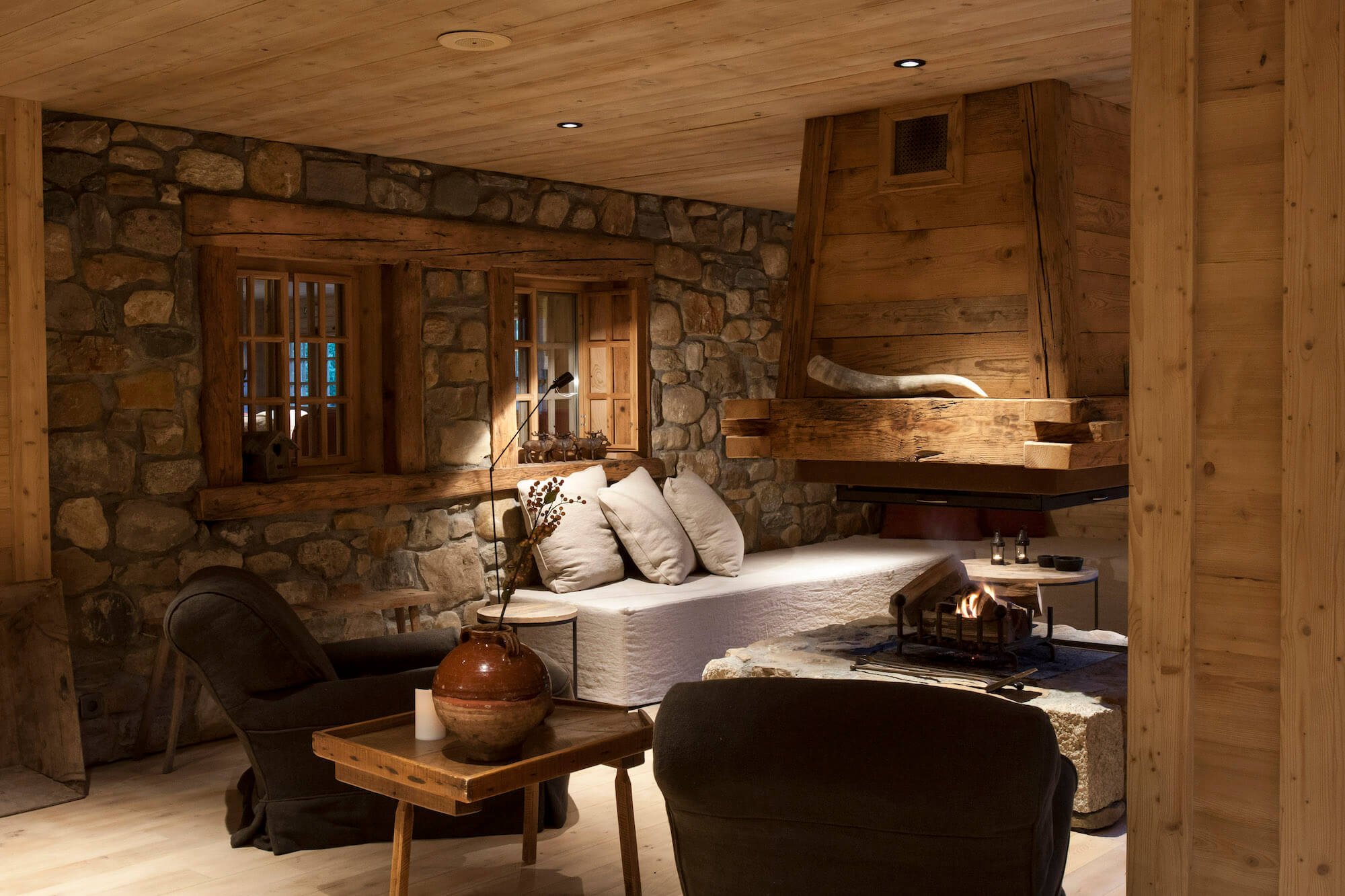 Exceptional chalet in Combloux ski in ski out with hotel service, swimming pool and spa