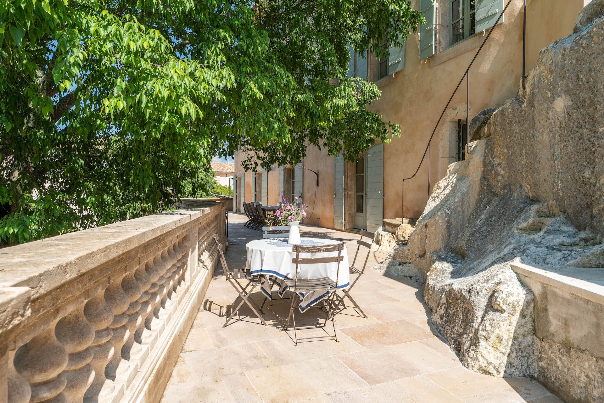 Luxury villa in Bonnieux in the heart of Provence  