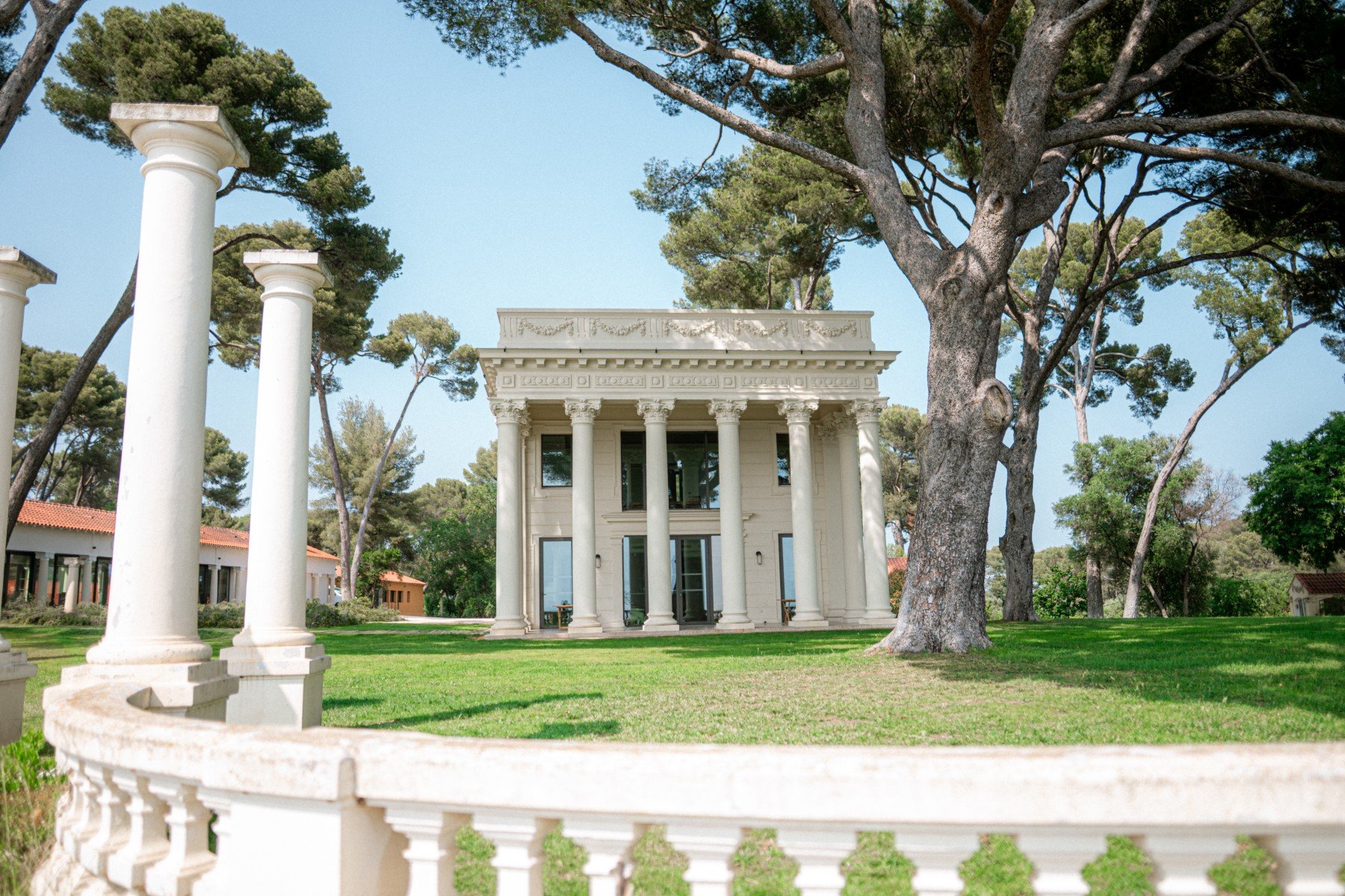 Location villa luxe cap azur temple